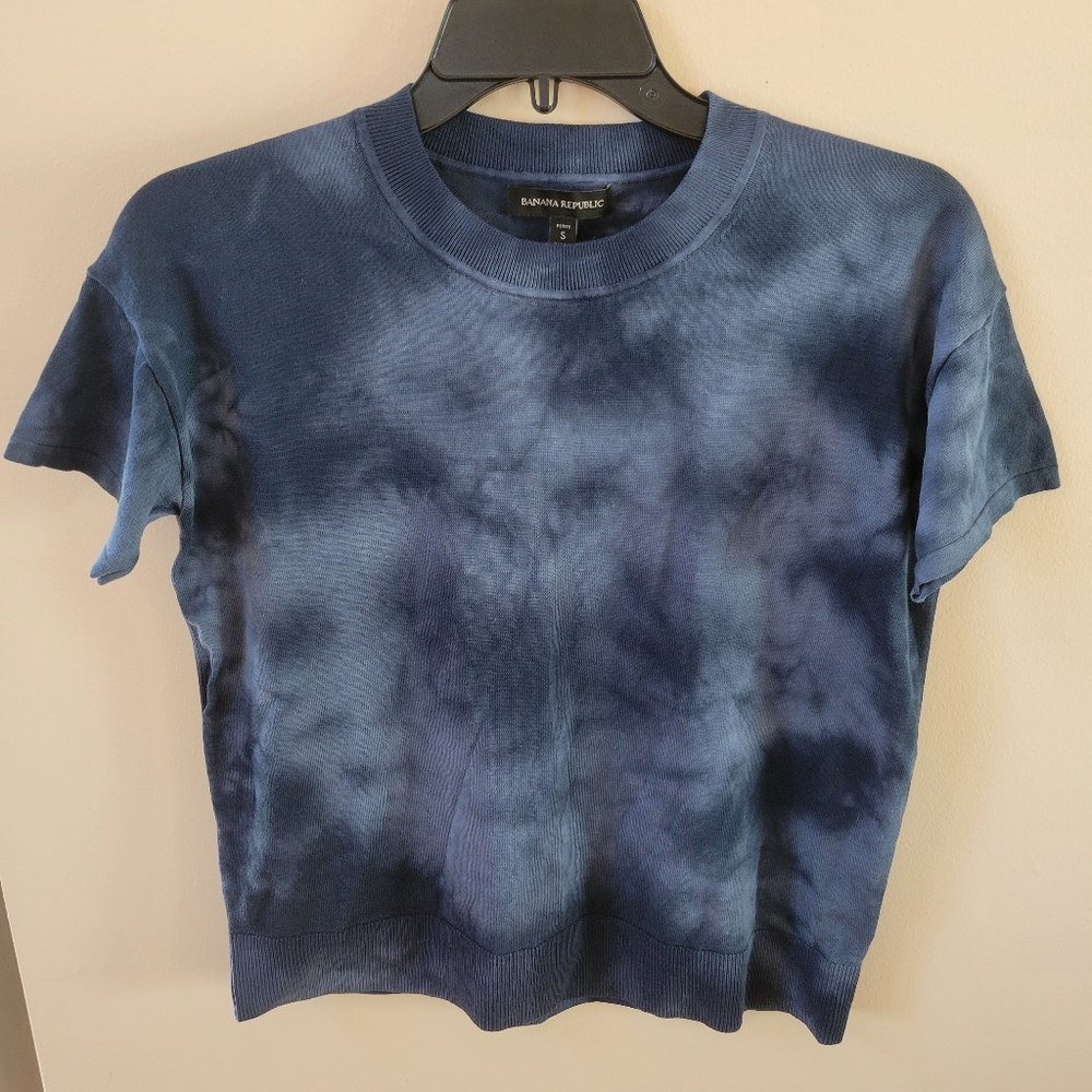 Banana Republic Short Sleeve Tie Dye Top